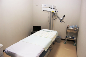 医療法人スネイル会 耳鼻咽喉科 やえせクリニック　処置室