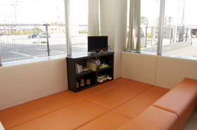 医療法人スネイル会 耳鼻咽喉科 やえせクリニック　キッズコーナー